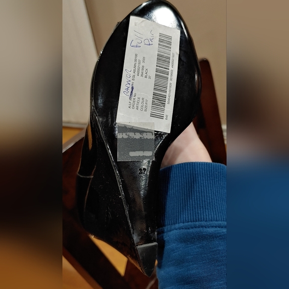 NEW! Burberry Peep Toe Boots - Picture 4 of 11